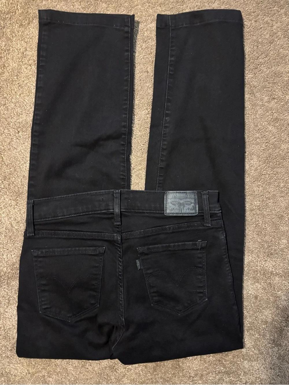 Levi’s 314 Shaping Straight Jeans Women’s 28x32 Black High Rise Denim Size 6